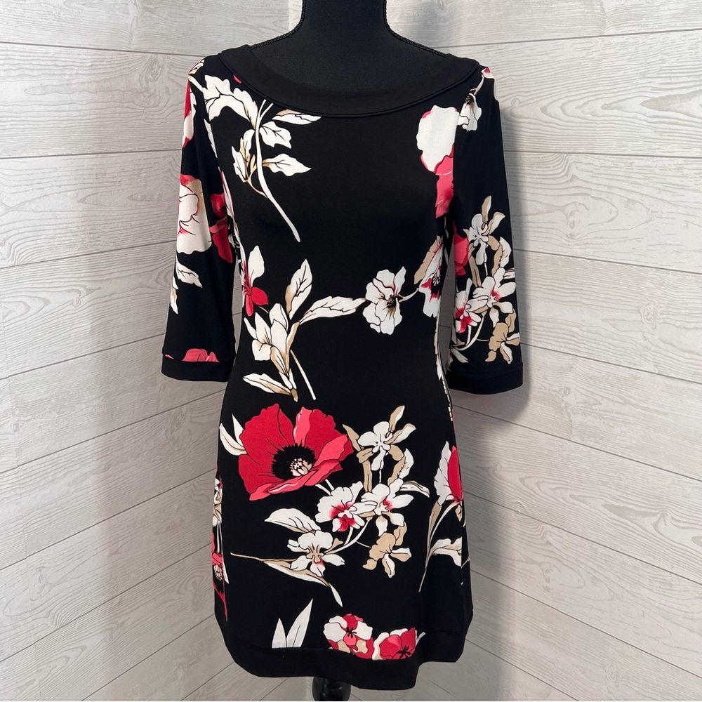 White House Black Market Casual Mini Dress with Boatneck & 3/4 sleeve • Size XS